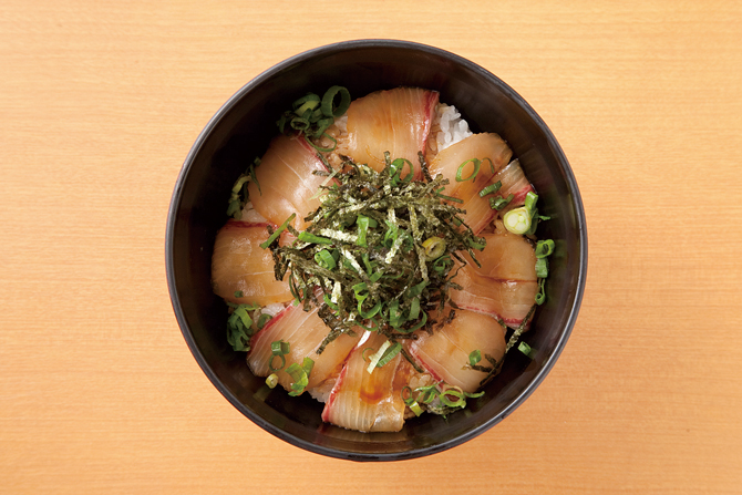 Atsumeshi (あつめし): Marinated Sashimi Rice Bowl