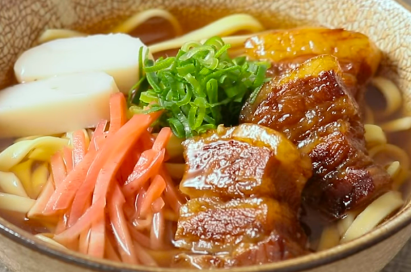 Okinawa soba (沖縄そば): Okinawa's Famous Noodle Soup