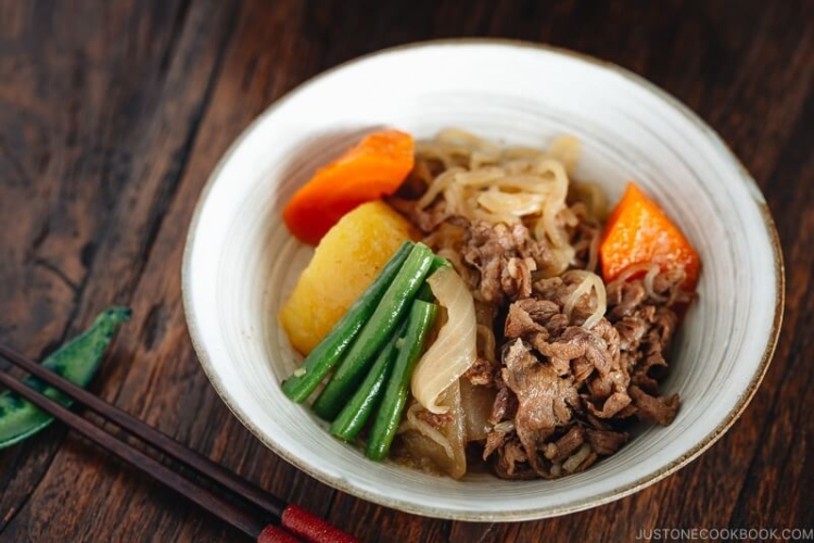 pressure cooker nikujaga, japanese meat and potato stew with vegetables